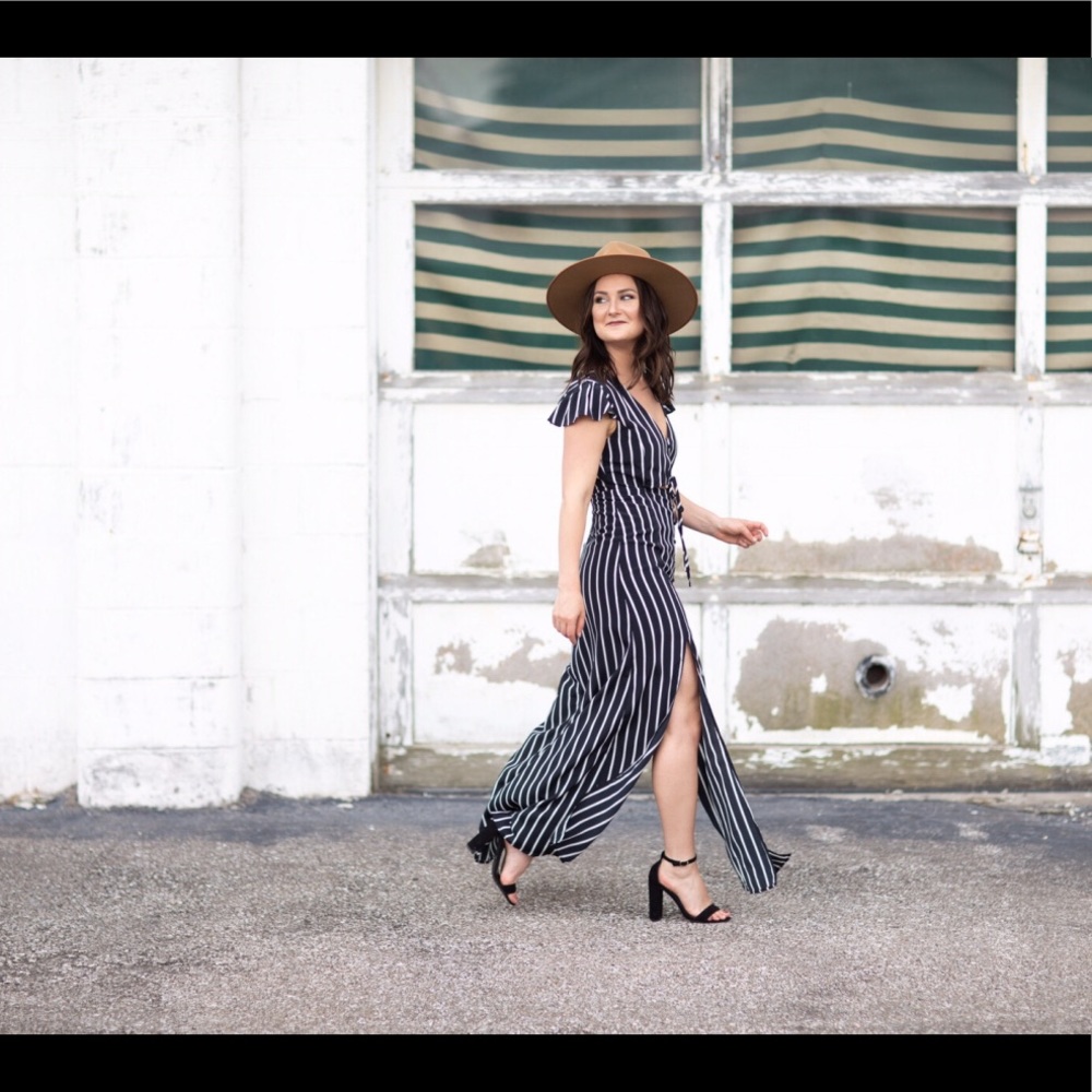 Black/white maxi